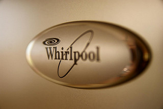 Whirlpool Implements Robots in Its Manufacturing Processes